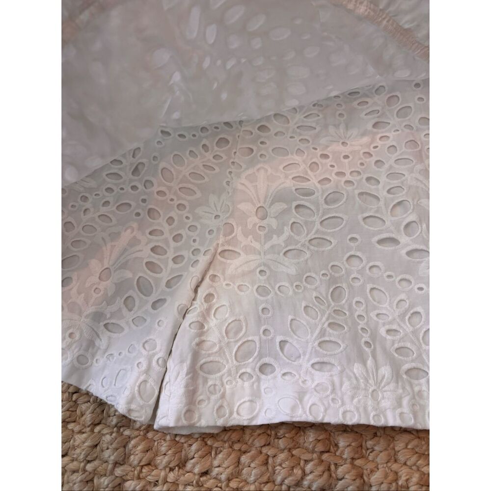 NWOT Lilly Pulitzer white eyelet skort coastal, Sz 2, $108 C9 - Picture 3 of 10